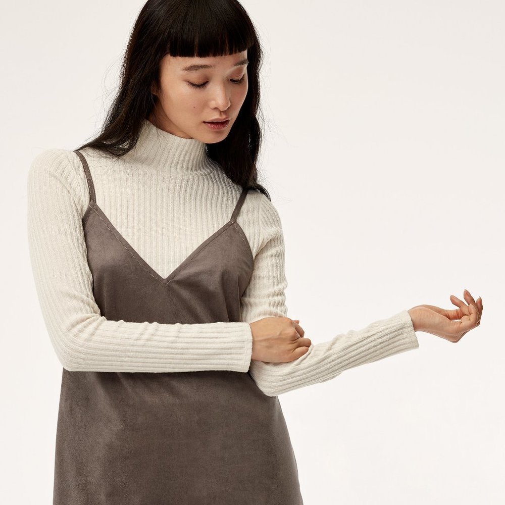 Aritzia WILFRED FREE Buswell Ribbed Mock Neck Top - Picture 1 of 9